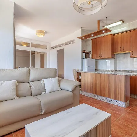Beachfront 1br With Bathtub * Marbella